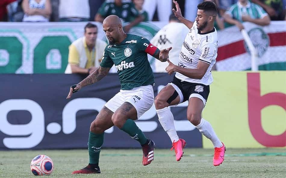 Sem citar nomes, Felipe Melo critica: 'Tem que falar com o covarde lá'