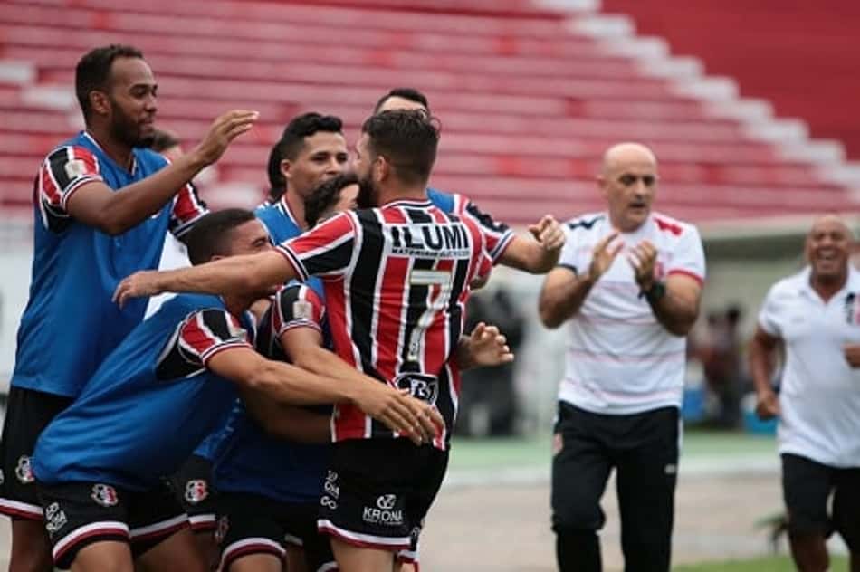 No Arruda, Santa Cruz bate o Decisão e segue invicto no Campeonato Pernambucano