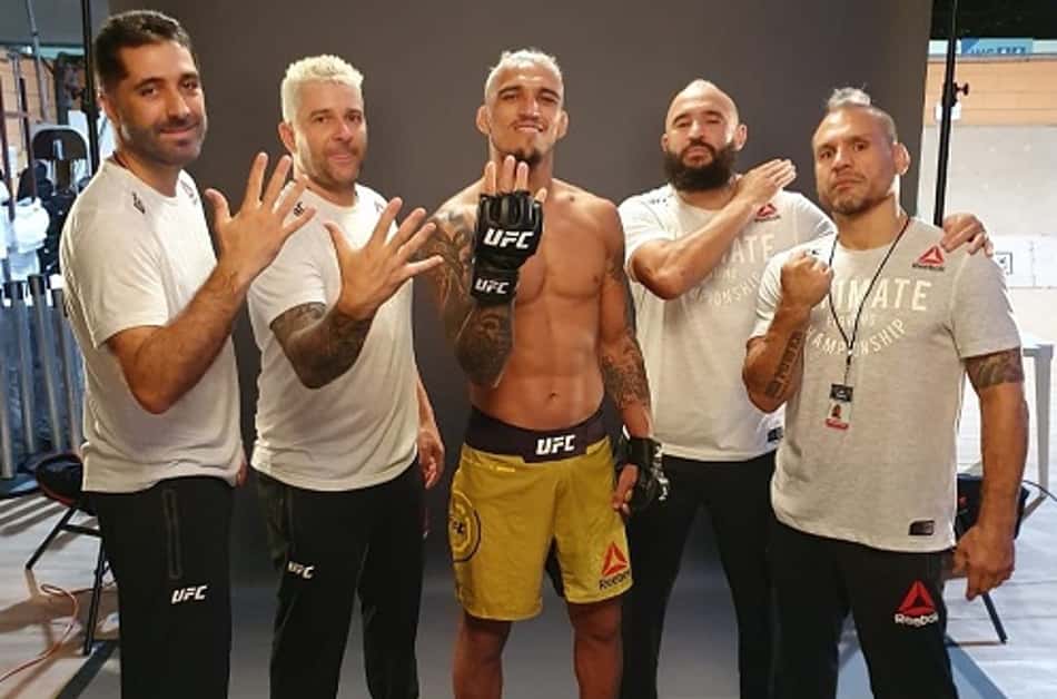 Do Bronx mira Top 5 dos leves após finalizar no UFC Brasília: 'Mereço'