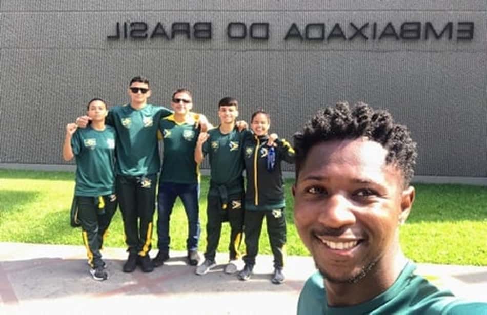 Coronavírus impede equipe brasileira de Muay Thai de retornar do Peru