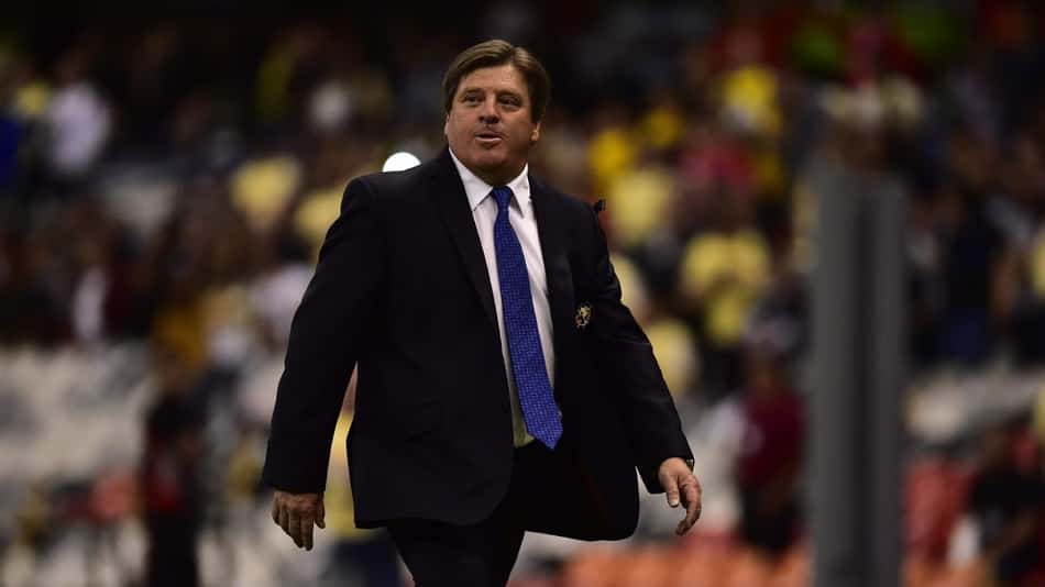 Miguel Herrera quer ser o 'Alex Ferguson do América'