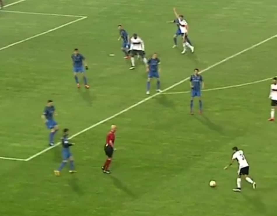 Perfil da Euro League relembra golaço de atual jogador do Vasco; Assista