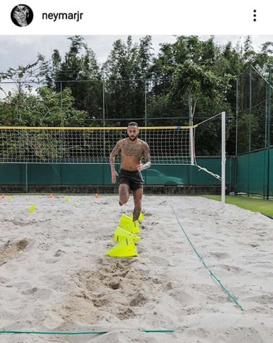 Neymar posta fotos nas redes sociais e mostra que está treinando no Brasil