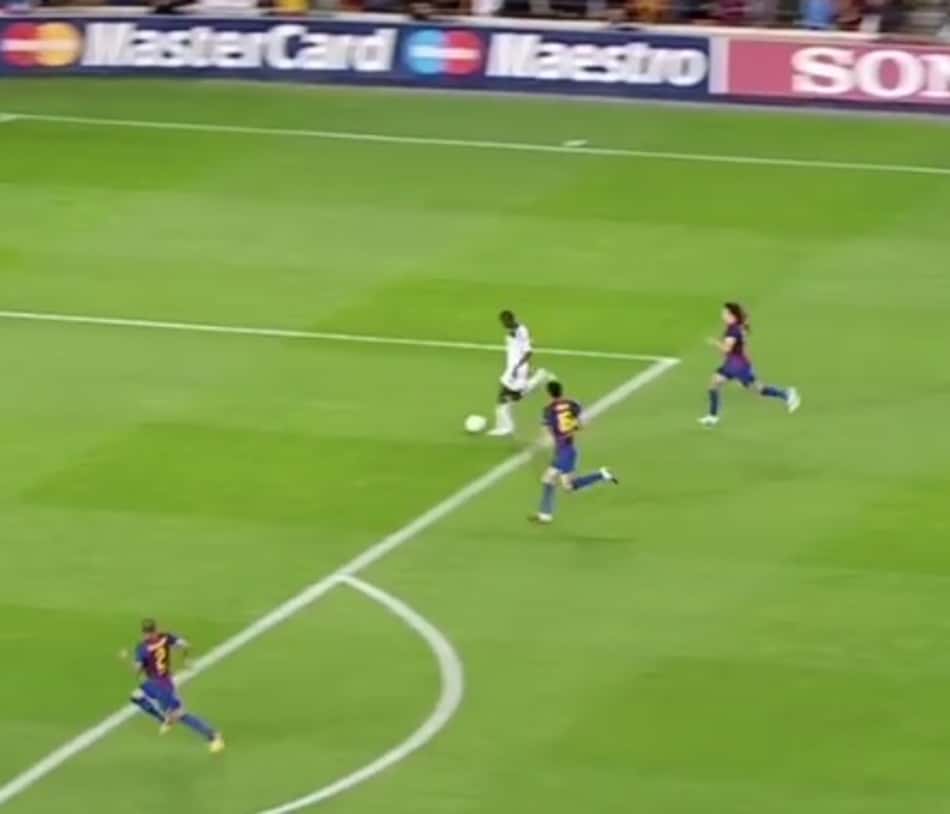 Aniversariante do dia, Ramires ganha parabéns da UEFA com gol pelo Chelsea