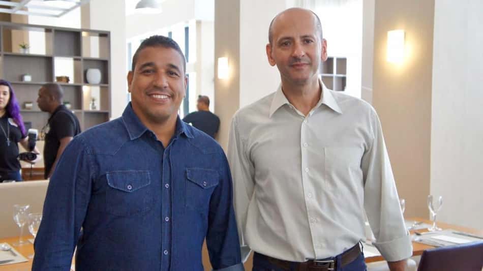 Jucinei Costa, presidente, e Leonardo Lara, vice, buscam alternativas para a FJERJ (Foto: Daiana Bueno)