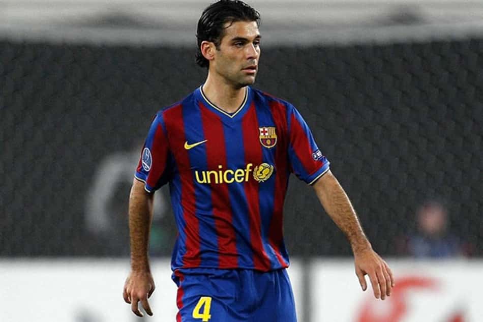 Ex-zagueiro mexicano pode voltar ao Barcelona em outra função