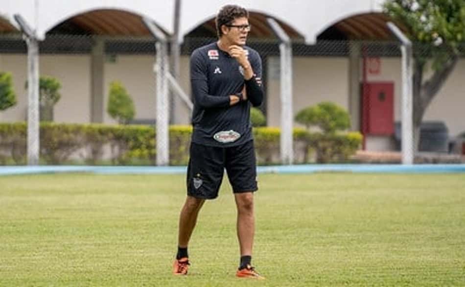 Após empate no jogo de ida, Hoffmann Túlio prevê um duelo difícil contra o Red Bull Bragantino