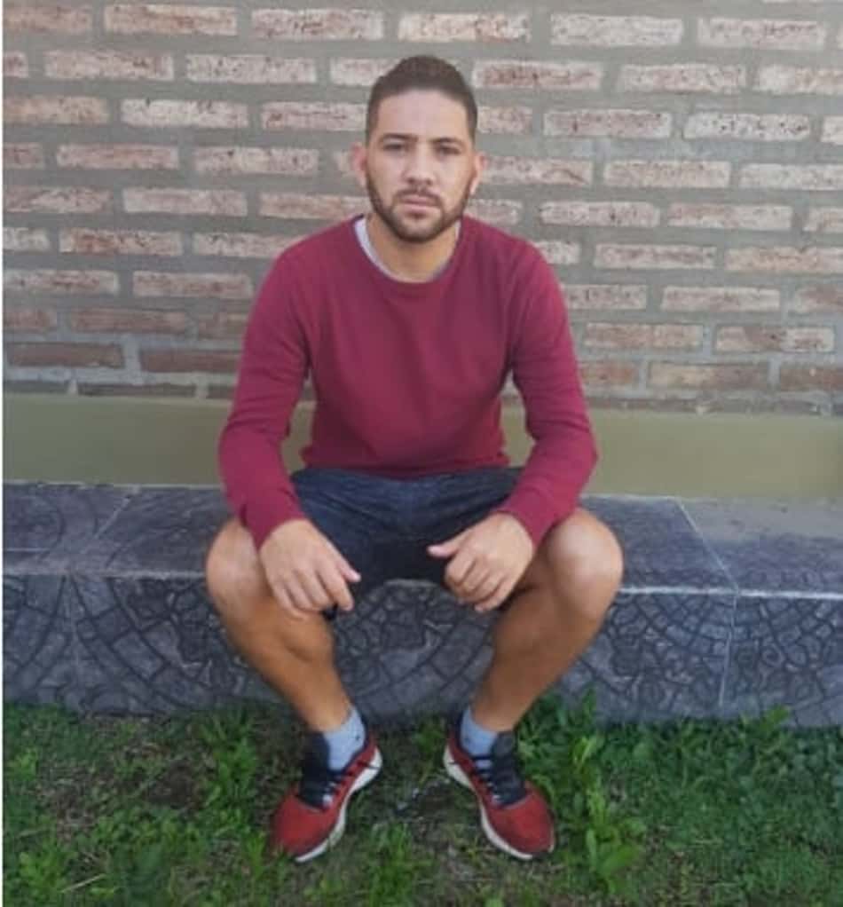 Reforço do CRB, Diego Torres mantém rotina de treinos na Argentina durante a quarentena