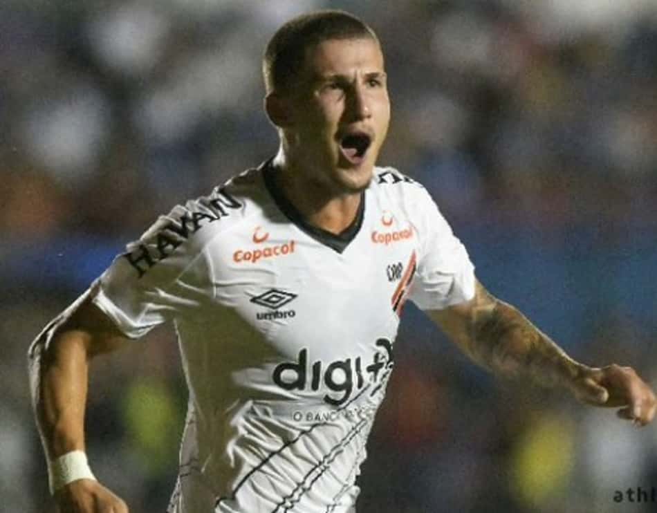 Athletico rescinde o contrato de quatro jogadores do time de aspirantes