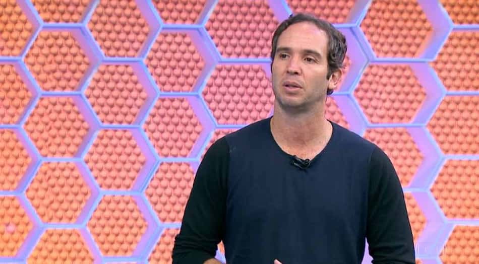 Caio Ribeiro é condenado pela Justiça a pagar dívida de R$ 3,4 milhões com o Bradesco