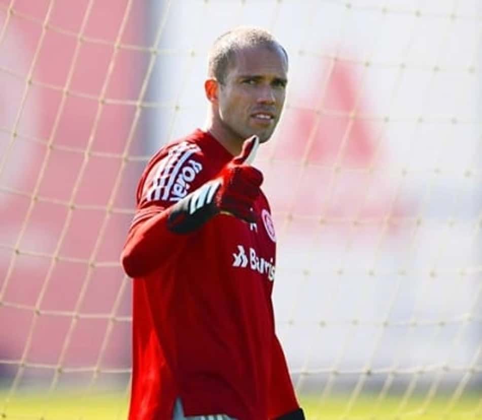 Retrospectiva LANCE!: Internacional teve disputa entre Marcelo Lomba e Daniel no gol