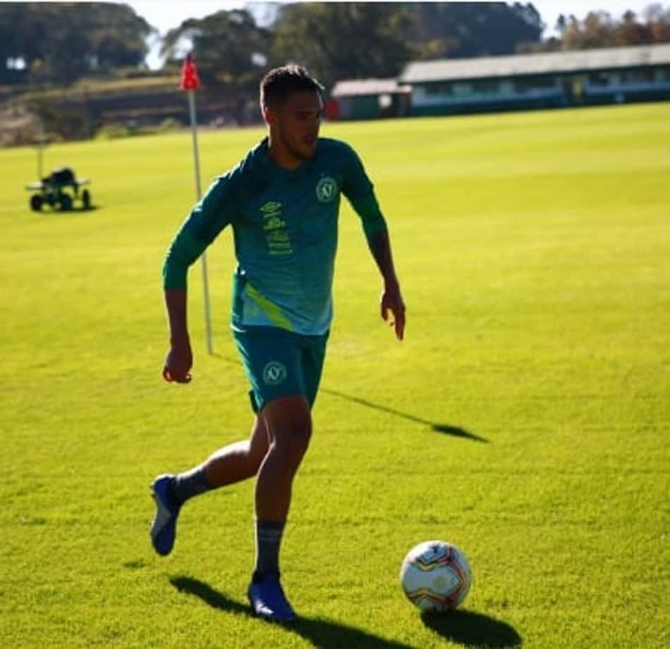 Chapecoense recusa oferta do Athletico por Vini Locatelli