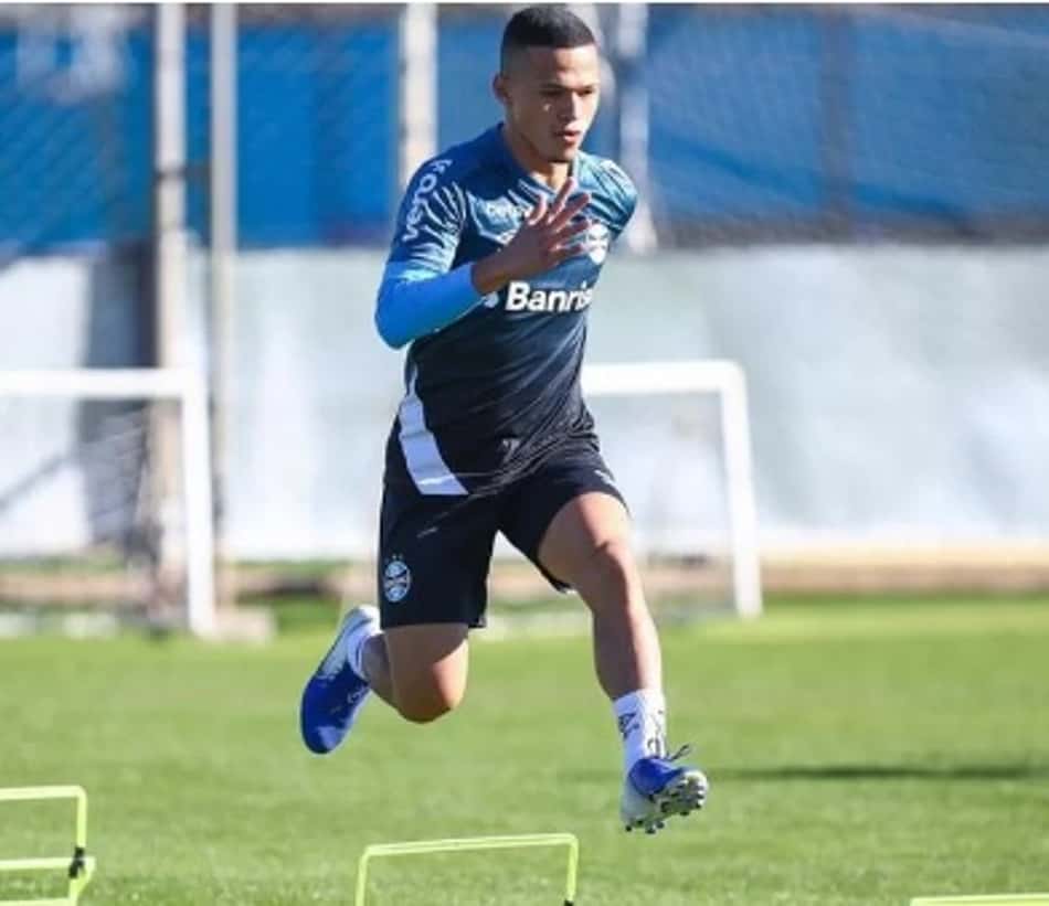 Grêmio está próximo de ceder meio-campista para o Juventude