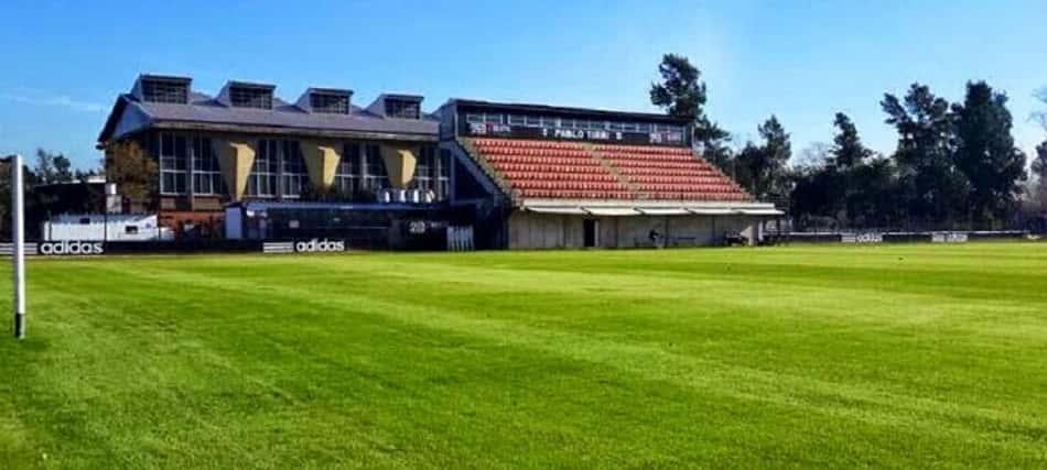 Na Argentina, clube fura quarentena e será investigado pela AFA