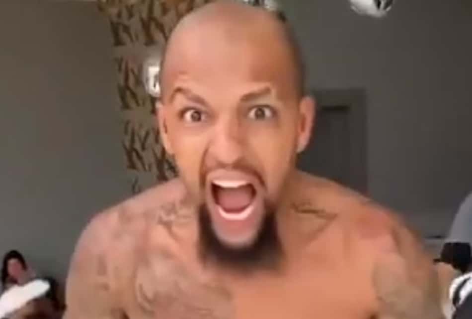 Enlouqueceu! Felipe Melo vibra com gol do Palmeiras contra o River; veja