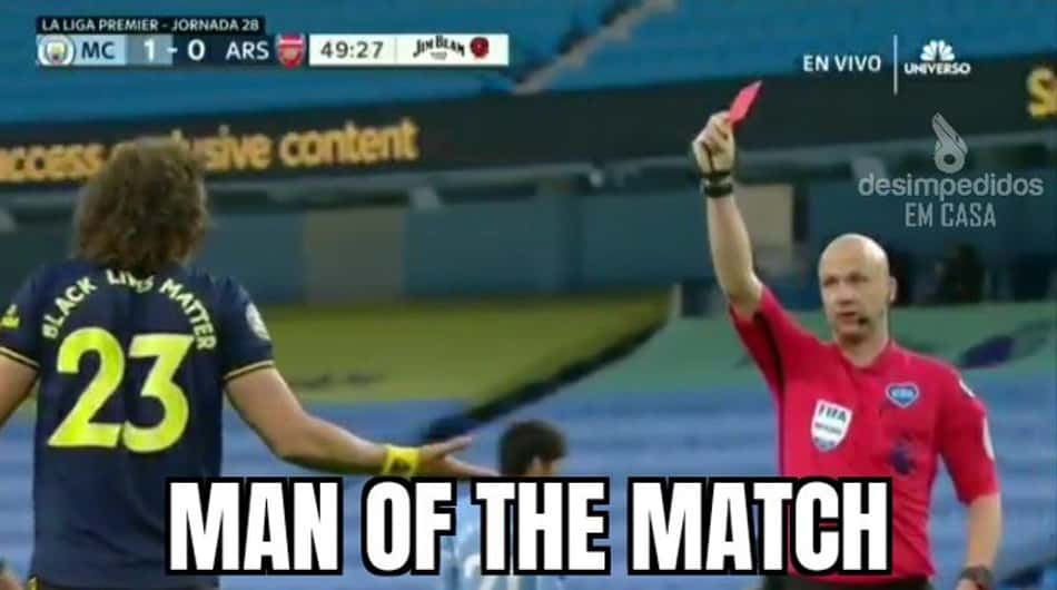 David Luiz não é perdoado após noite infeliz contra o City; veja memes