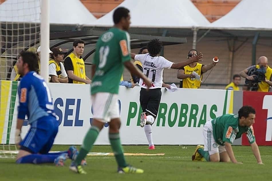 Romarinho zoa Palmeiras após eliminação no Mundial: 'Tudo normal, segue o jogo'