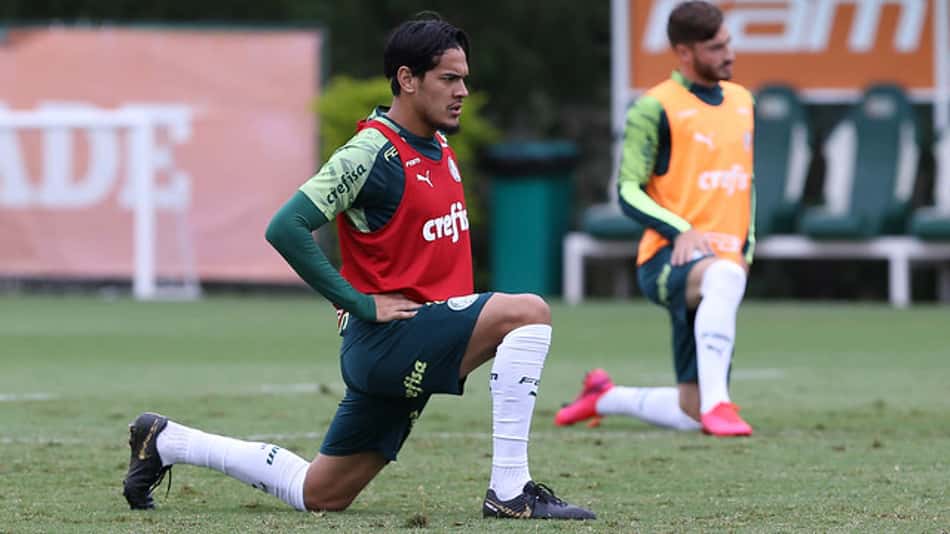 Gómez já fez teste para COVID-19 e se apresenta ao Palmeiras nesta quinta