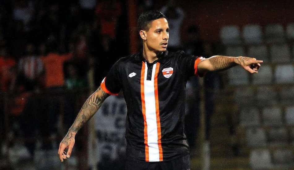 Após quatro anos na Europa, ex-São Paulo se despede de clube turco