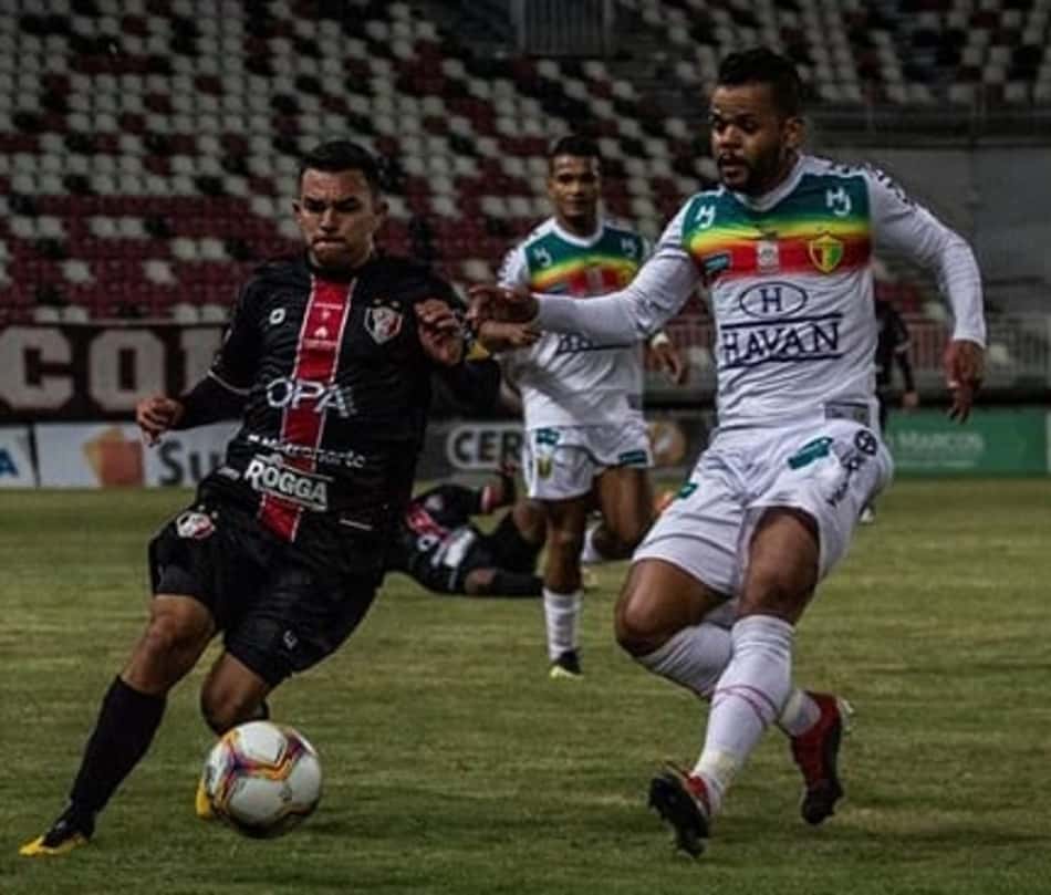 Catarinense: Brusque abre vantagem diante do Joinville