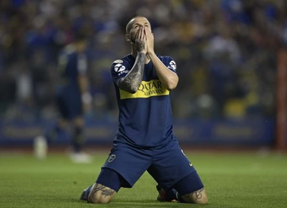Benedetto reitera paixão pelo Boca e nega estar distante de Carlitos Tevez