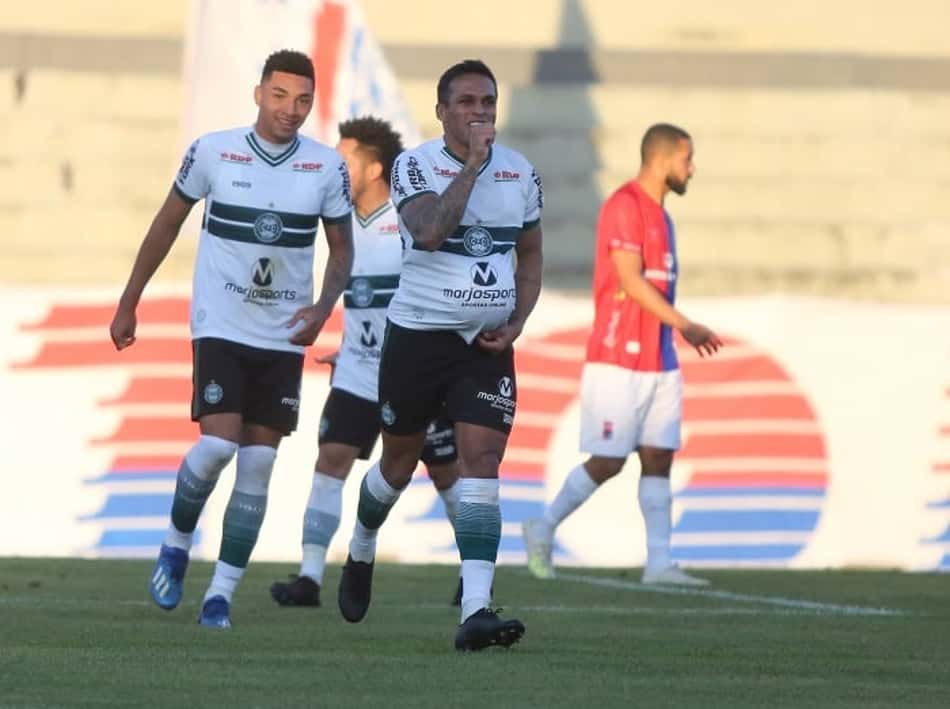 Veja os melhores momentos da vitória do Coritiba sobre o Paraná
