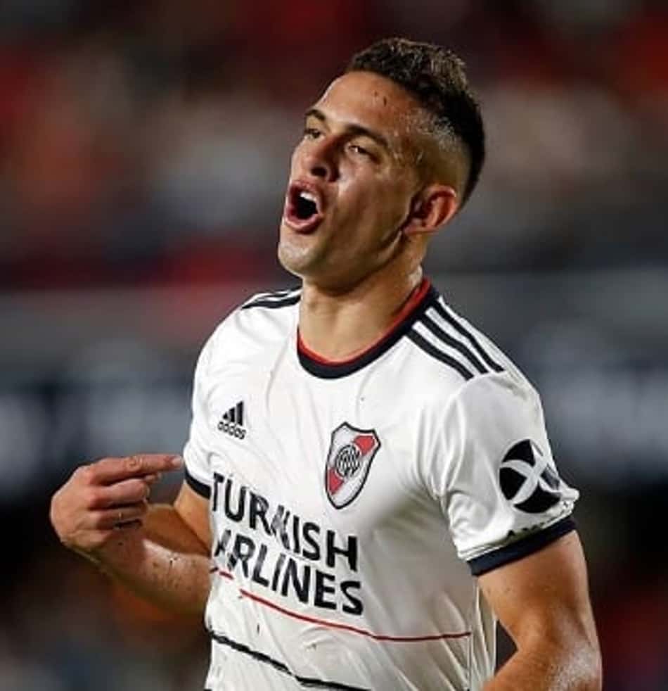 Borré tende a optar por permanência no River Plate até o meio do ano
