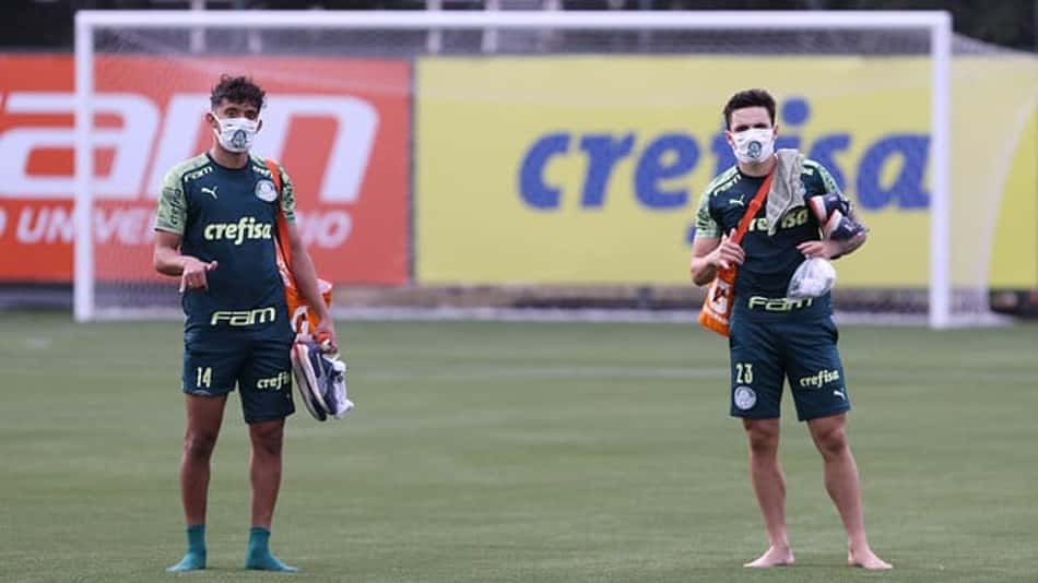 Pode shippar! 'Raphael Scarpa' e 'Gustavo Veiga' lideram Palmeiras na caminhada do tri da Libertadores