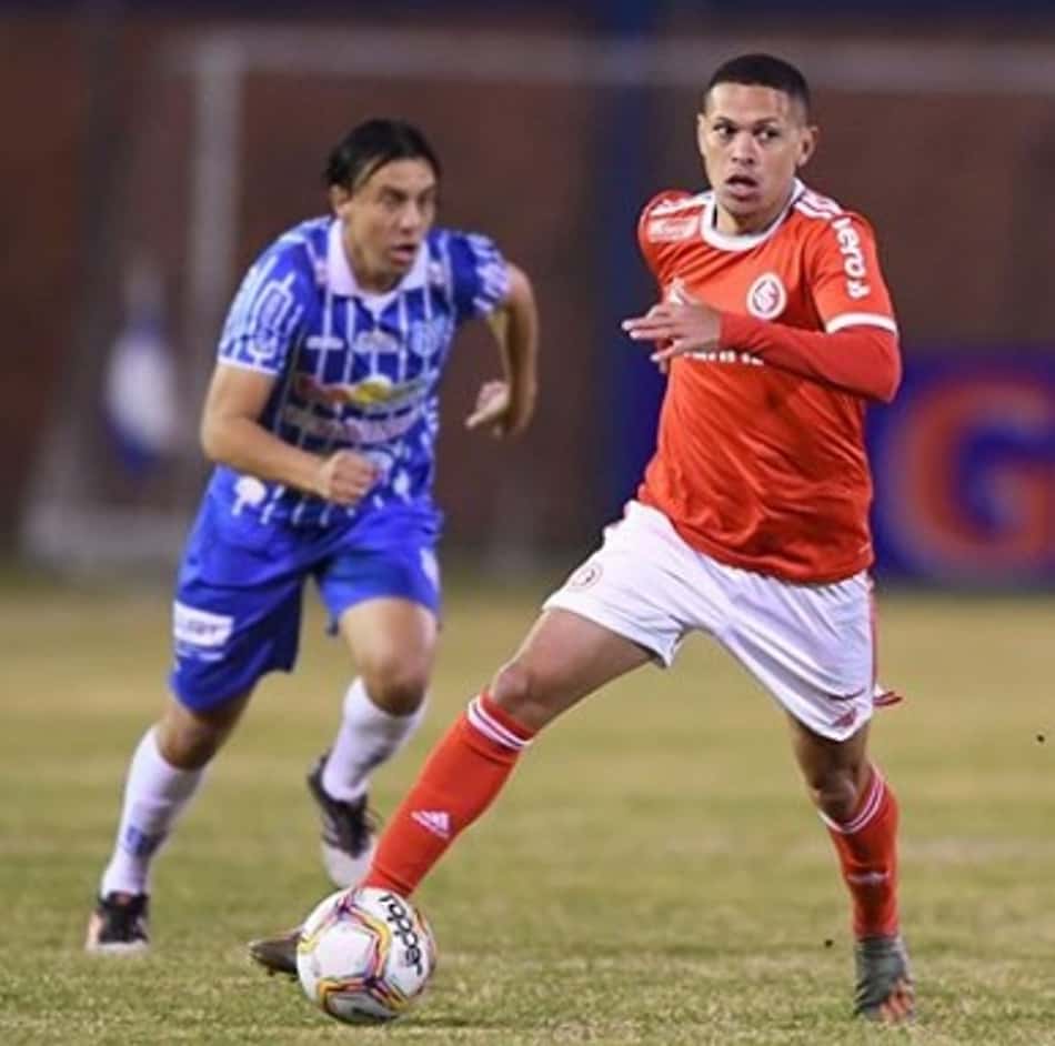 Pedra no sapato! Inter e Grêmio não venceram seus adversários na semi