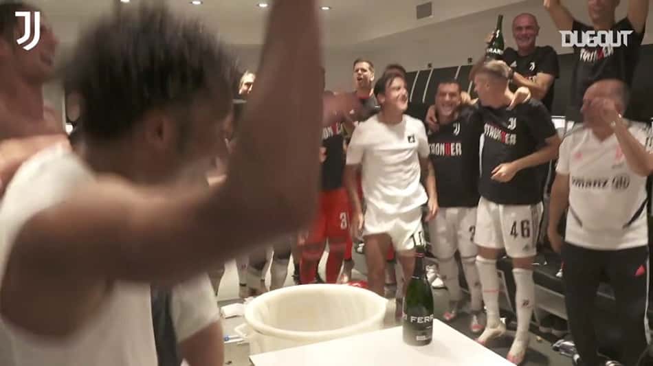 VÍDEO: Veja os Bastidores do vestiário da Juventus após conquista do Italiano-2019/20
