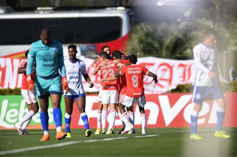Internacional domina Aimoré, faz 2 a 0 e assegura vaga na semifinal no Gauchão