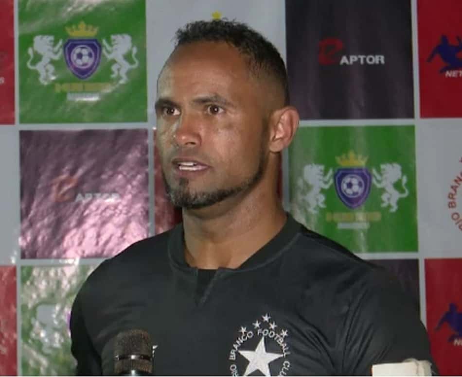 Juiz determina prisão do ex-goleiro Bruno por dívida de pensão