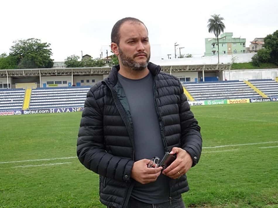 Dirigente acerta retorno ao Santo André para temporada 2021