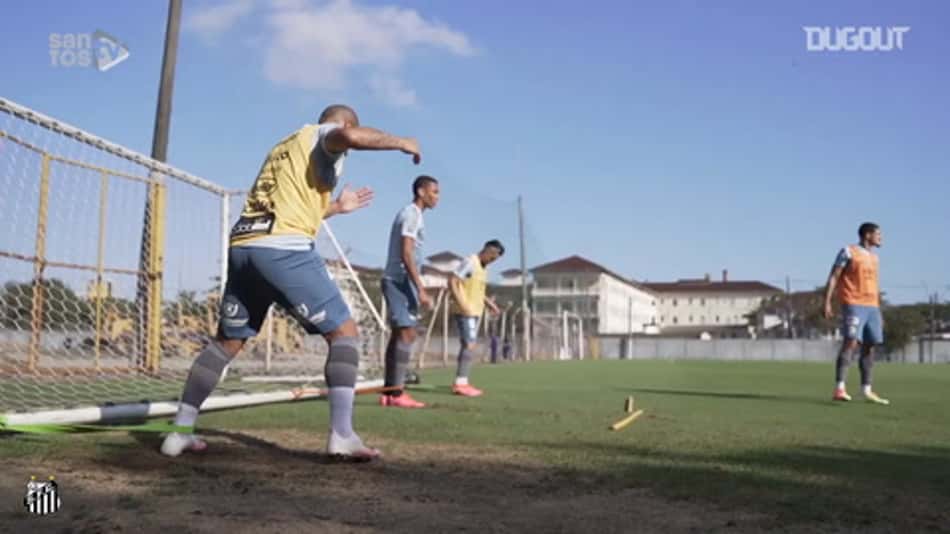 VÍDEO: Veja a preparação do Santos para a estreia no Brasileirão