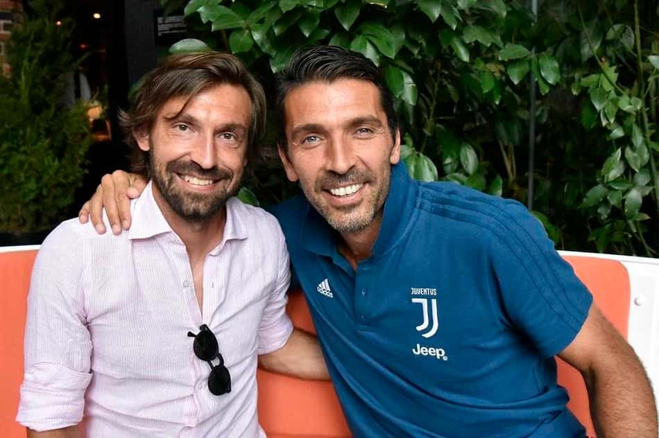 Ex-companheiro de Pirlo, Buffon brinca com novo técnico da Juventus: 'Devo te chamar de Mister?'