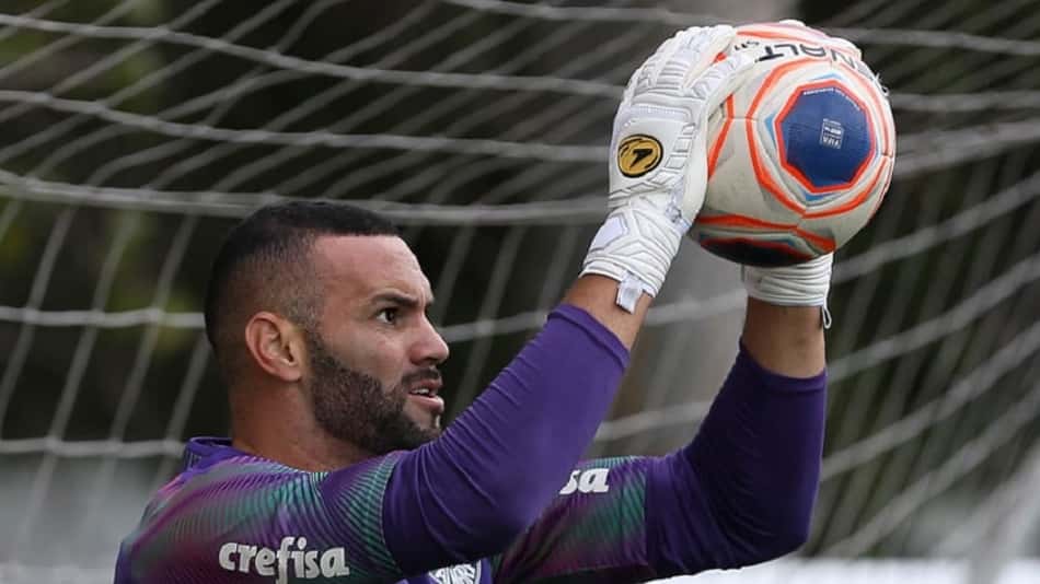 Titular absoluto do Palmeiras, Weverton já quebrou recorde de Marcos e busca o bi da Libertadores