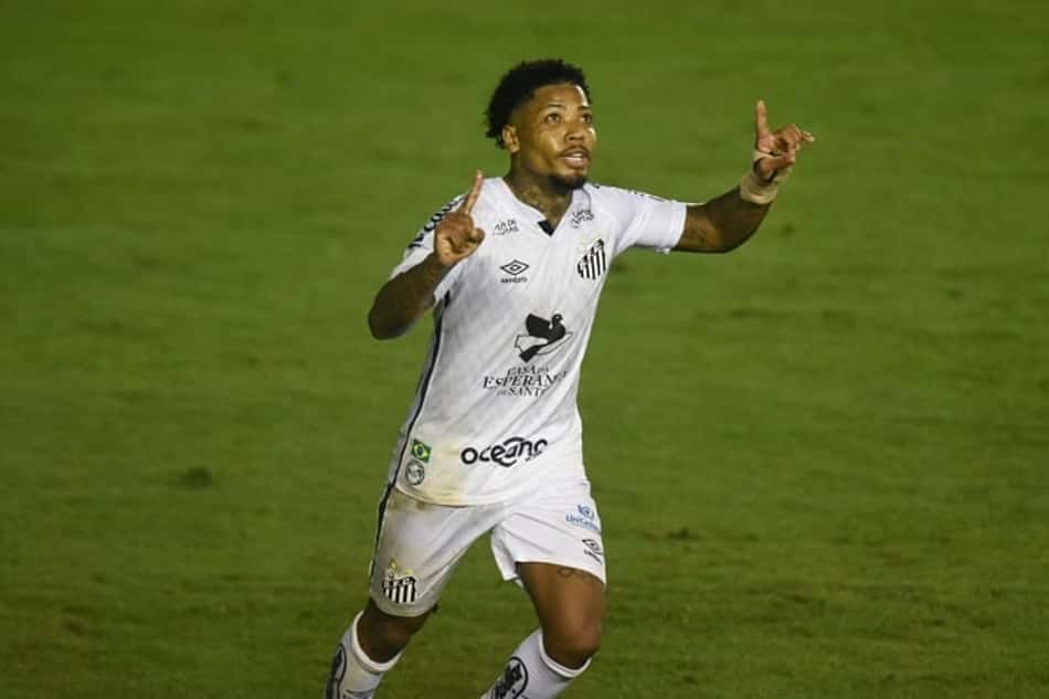 Saiba quem são os líderes das estatísticas do Brasileirão após três rodadas