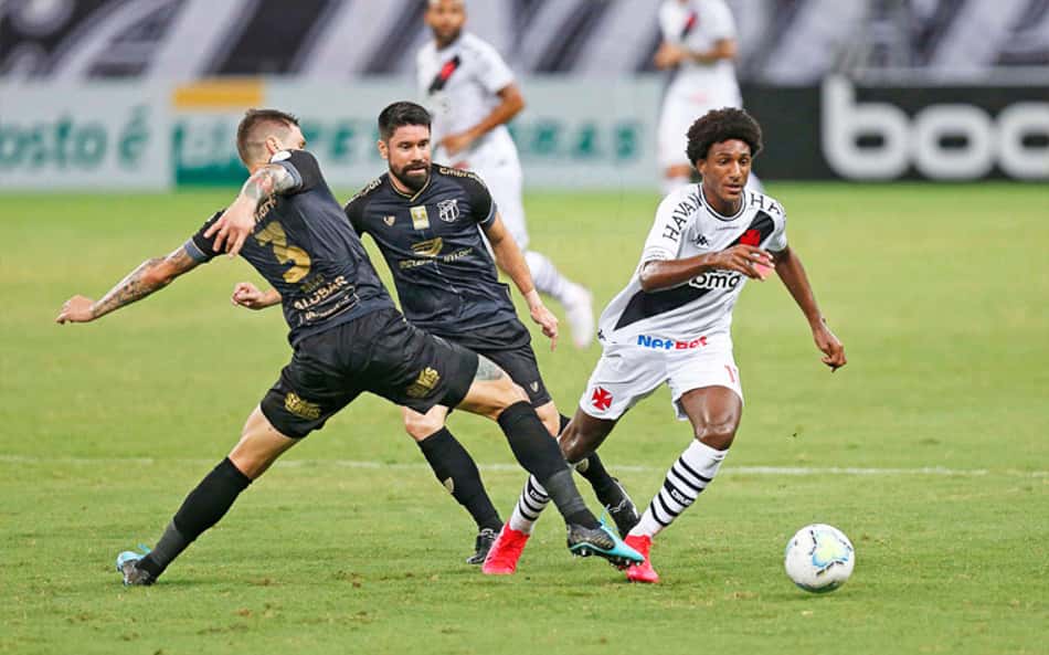 VÍDEO: Ceará tem errado nas tomadas de decisão, avalia Guto Ferreira após nova derrota