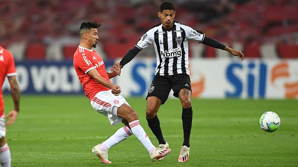 Atlético-MG x Internacional. Onde seguir, palpites e prováveis times