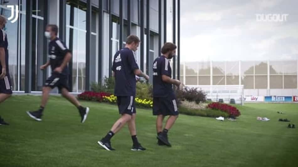 VÍDEO: Veja o primeiro treino de Pirlo como técnico da Juventus