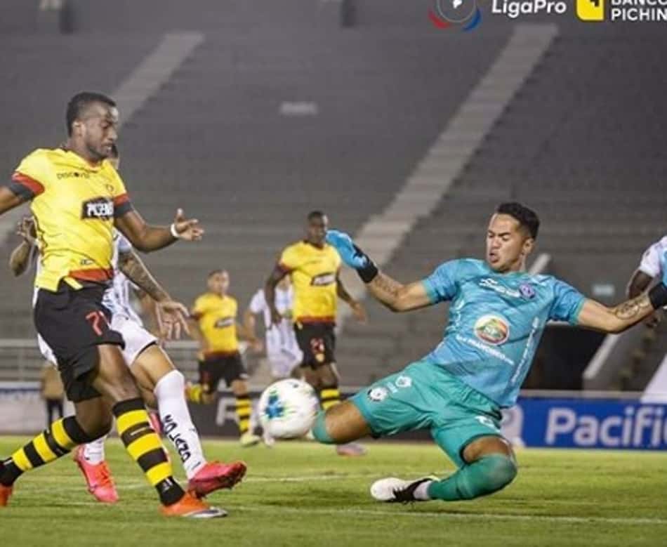 Equatoriano: Barcelona perde e LDU agradece; Emelec volta a ganhar
