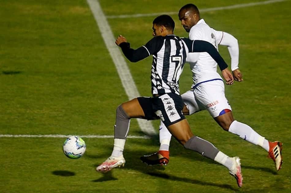 Paraná x Botafogo - Luís Henrique