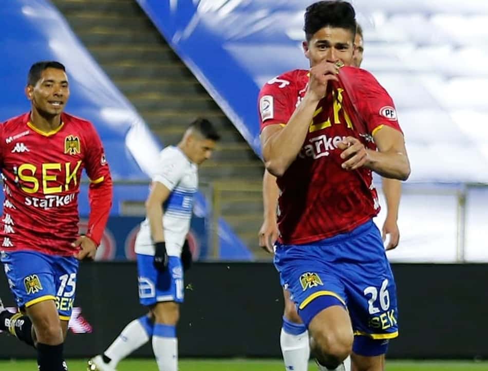 Em 'confusa' volta do futebol chileno, Colo-Colo e Católica perdem