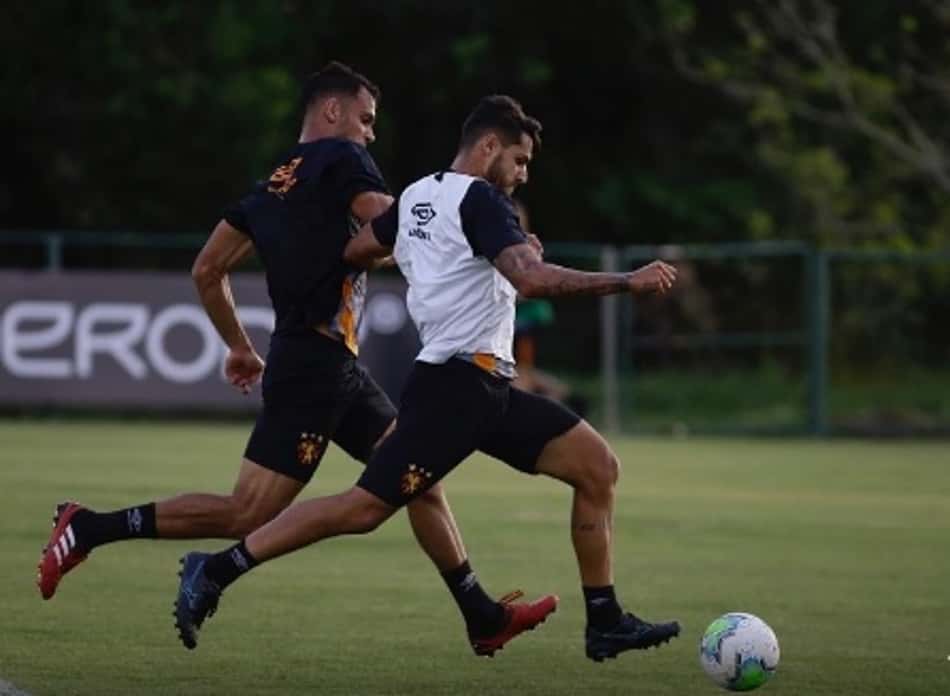 Na busca por gols, solução do Sport pode estar no banco de reservas