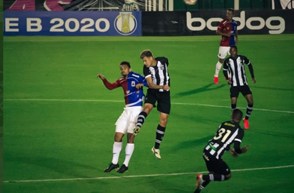 Em jogo morno, Paraná vence o Figueirense fora de casa