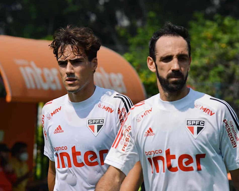 Igor Gomes e Juanfran