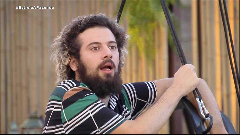 Ex-Globo, Cartolouco é revelado como participante do reality 'A Fazenda 12'