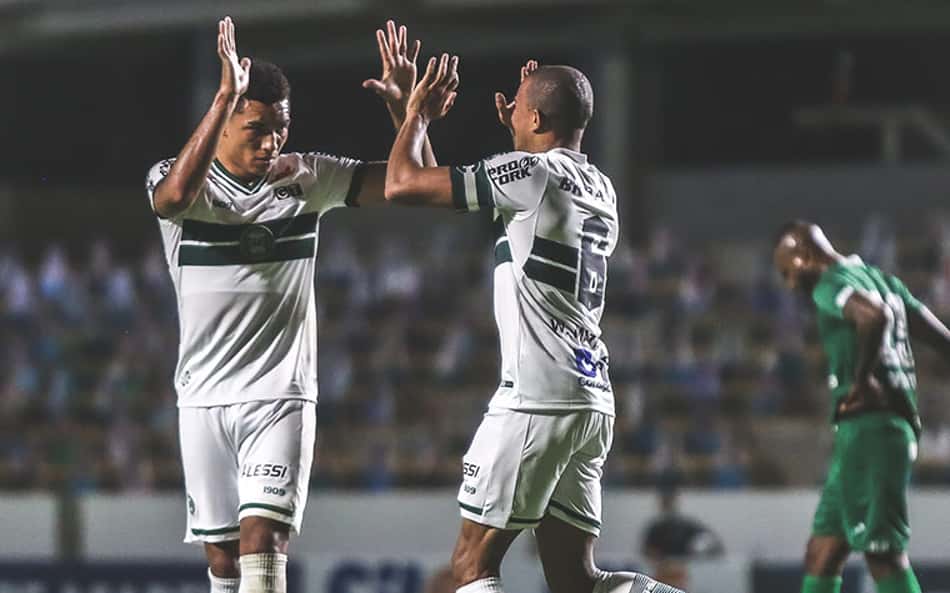Goiás x Coritiba - Comemoração