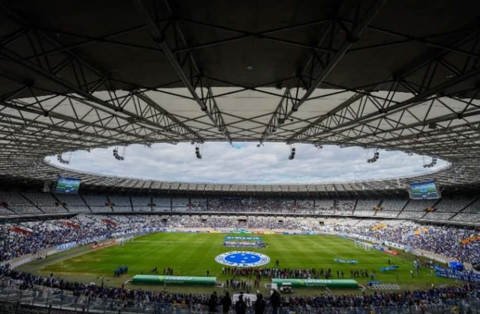 Governo veta realização de jogos de times de outros estados em MG e Campeonato Mineiro para dia 22