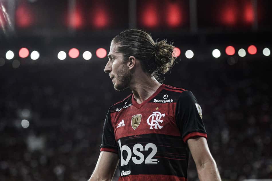 Com contrato até dezembro com o Flamengo, Filipe Luís afirma: 'Estou tranquilo na parte da renovação'